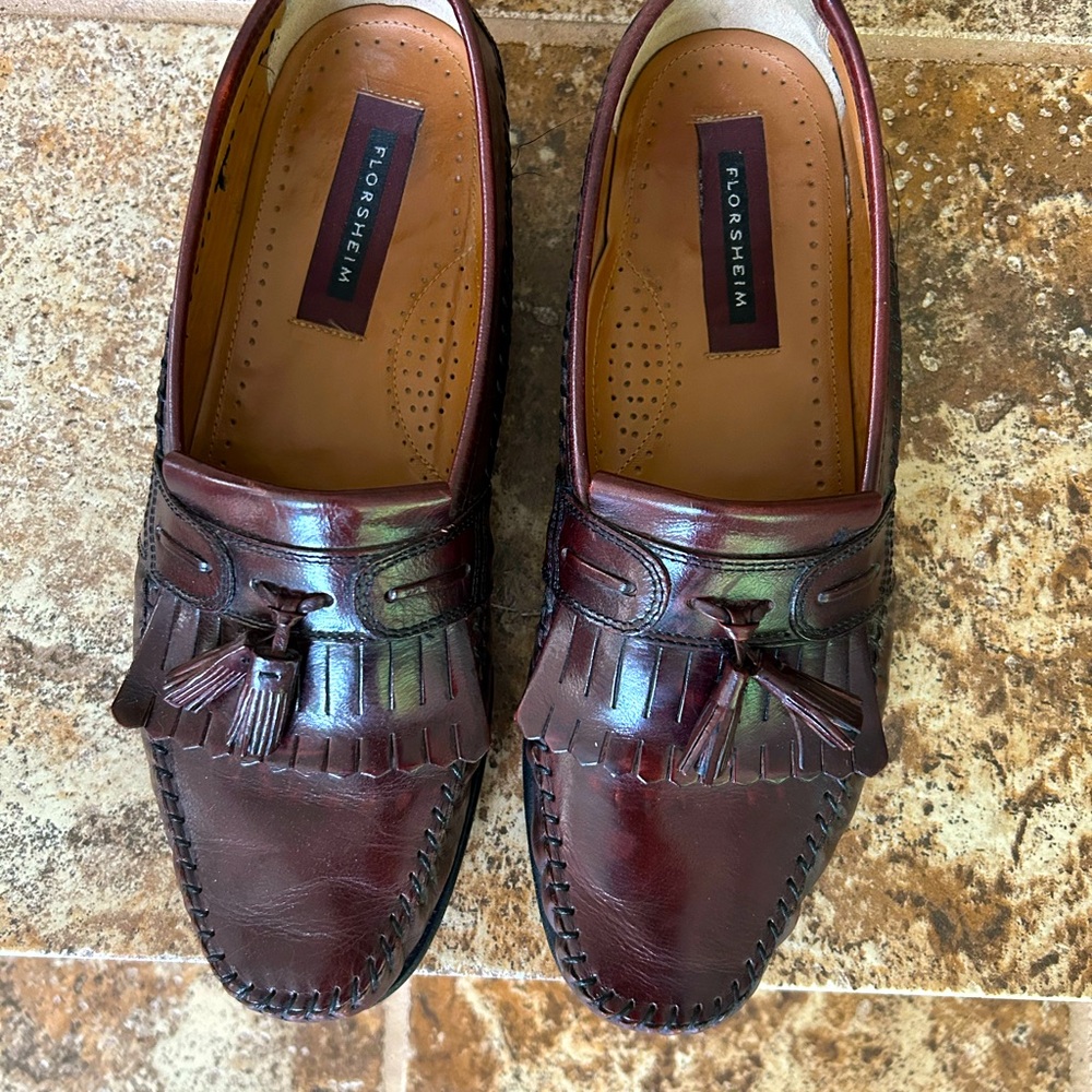 Classy, traditional and timeless men”s cordavan Floraheim shoes (10.5)